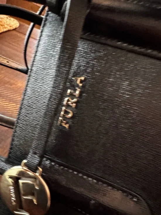 Furla Tessa Satchel handbag, a structured leather tote featuring gold hardware - Picture 16 of 16